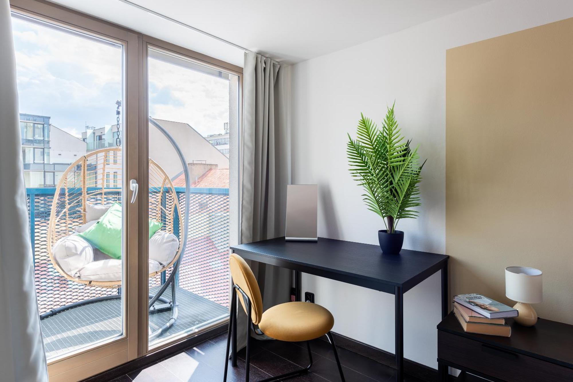 Apartments With Large Balcony, Parking Praha Exteriér fotografie